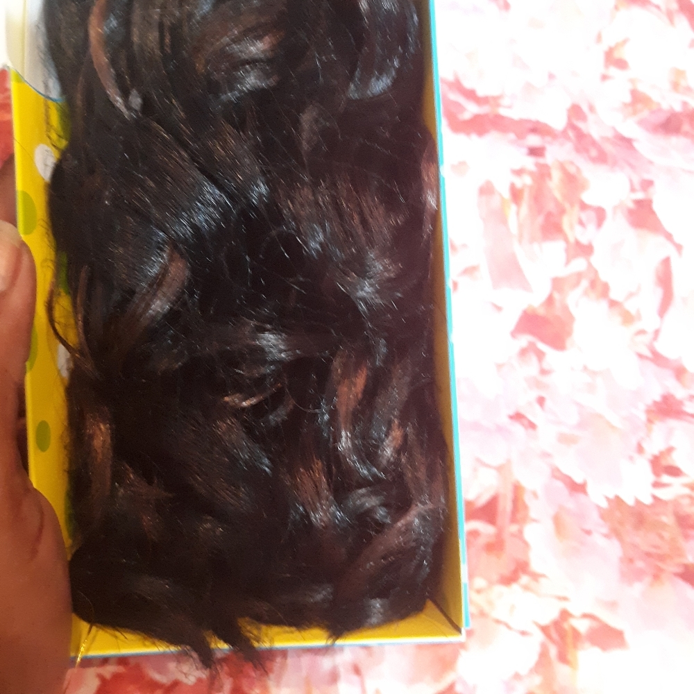 Weave - Picture 3 of 4